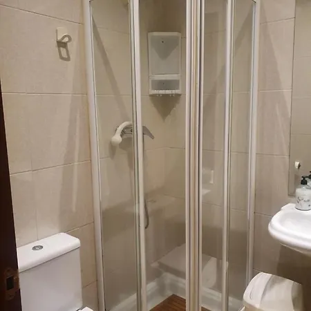 Casco Historico- Vivienda De 2 Con Parking דירה *