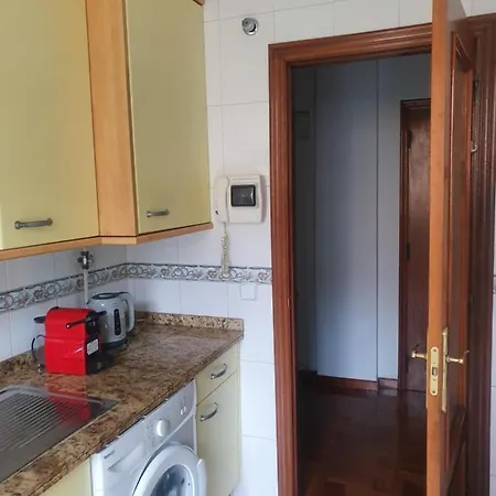 דירה Casco Historico- Vivienda De 2 Con Parking אוביידו