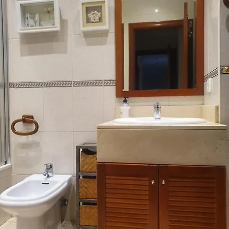 דירה Casco Historico- Vivienda De 2 Con Parking אוביידו